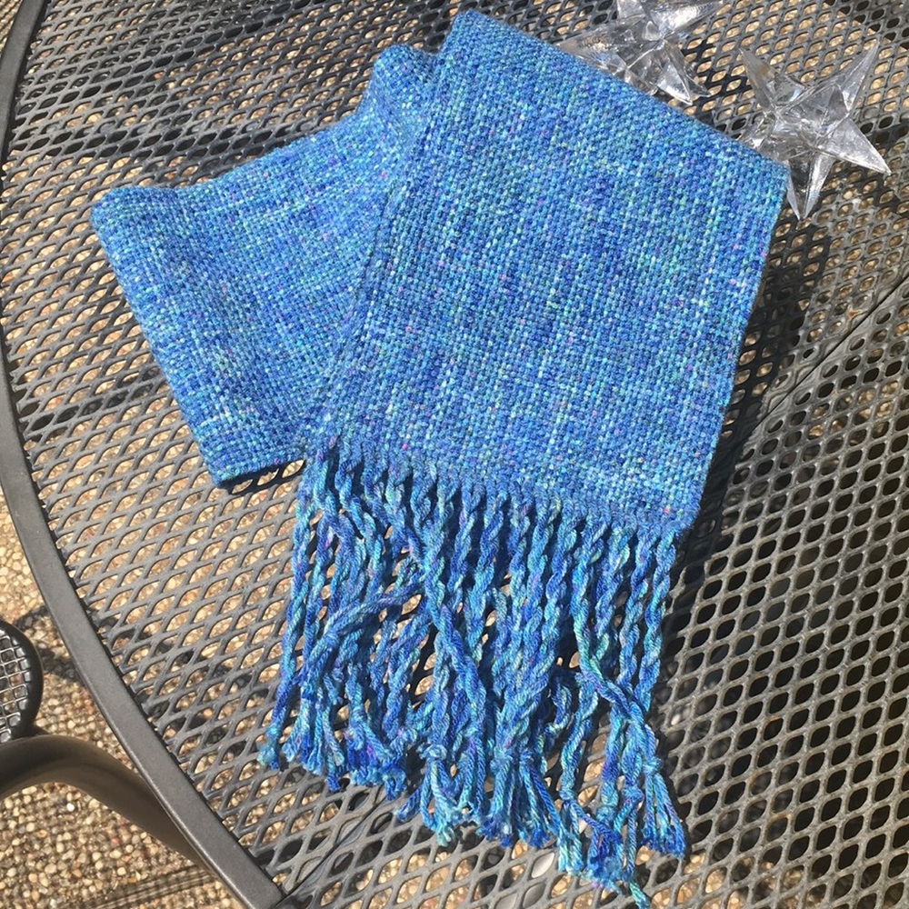 NWOT Handmade woven ocean blue scarf soft acrylic - Picture 1 of 8